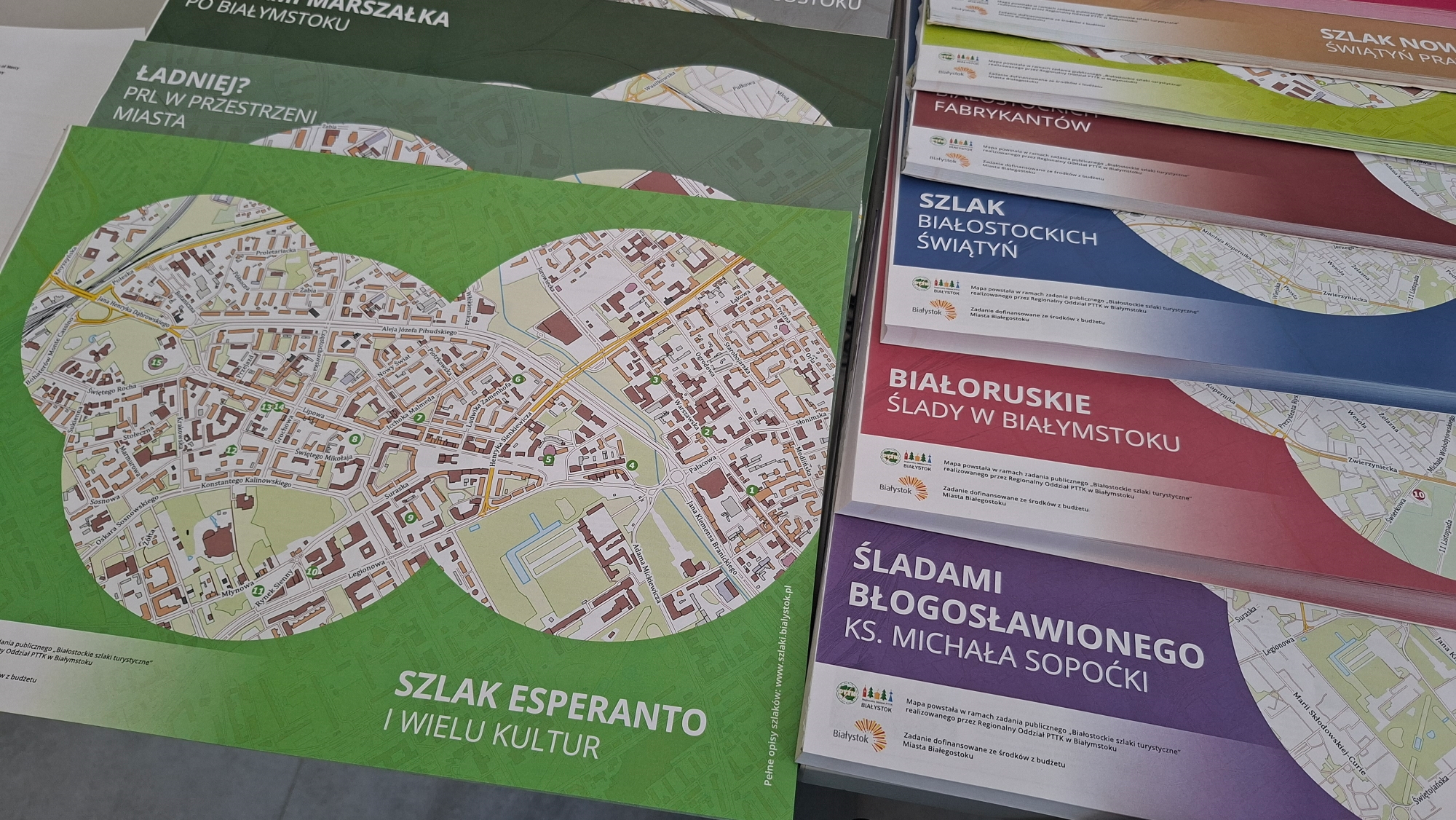 article's gallery item